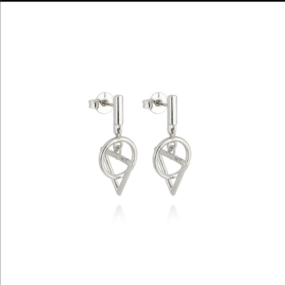 WHITE RHODIUM PLATED LINK EARRING
